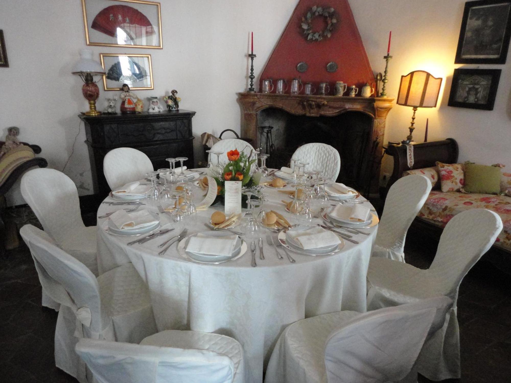 Relais I Castagnoni Guest House Rosignano Monferrato ภายนอก รูปภาพ